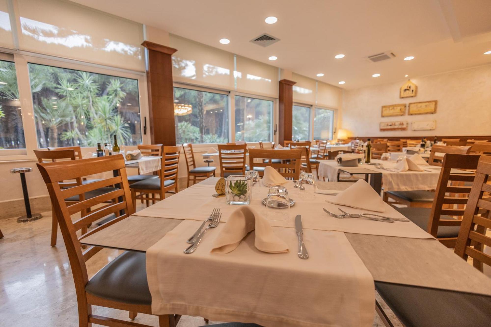 Hotel Le Palme 4*
